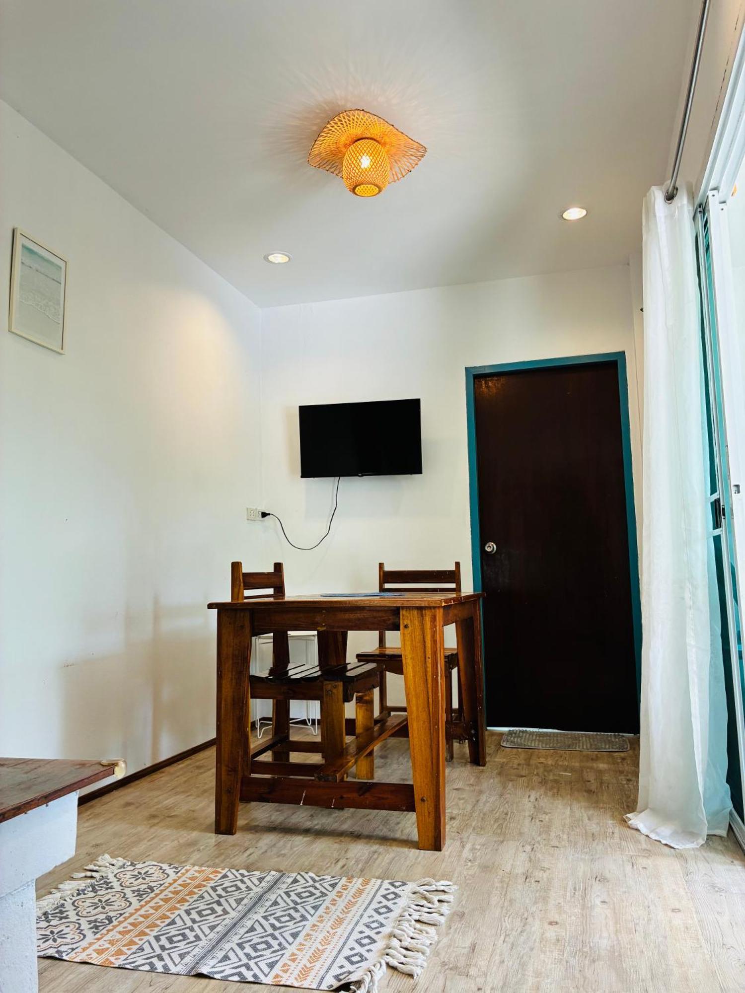 Dream Beachfront Sunset Villa Ban Bang Po